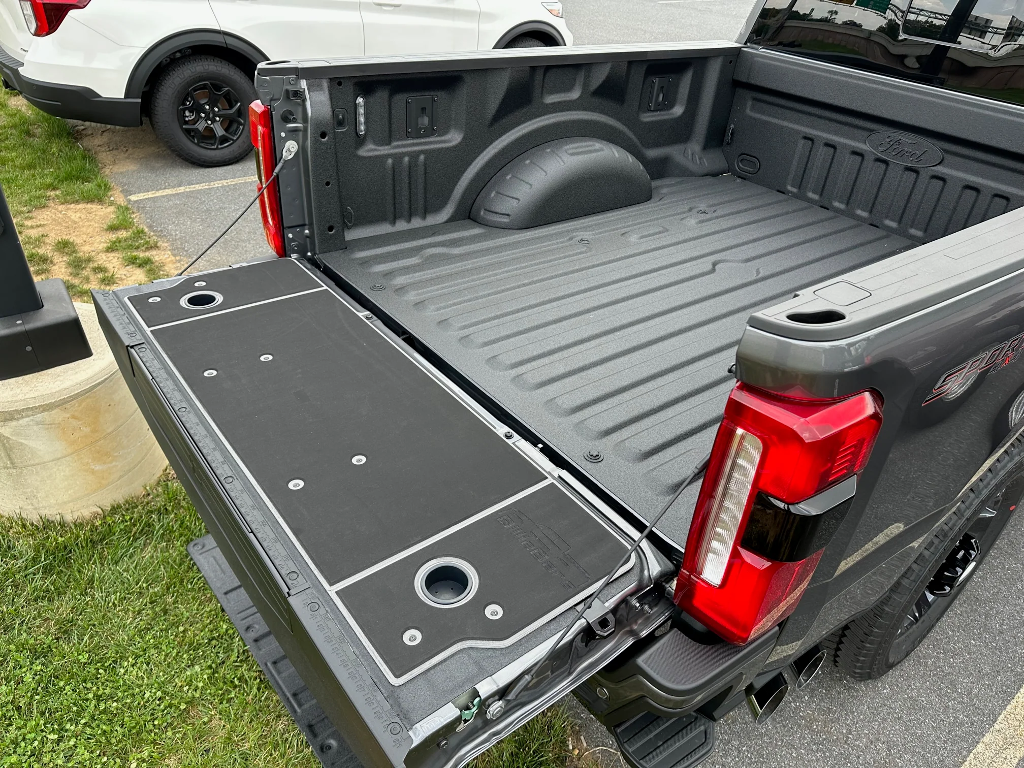 F250 F350 Superduty Tailgate Cover (2023+) - Image 7