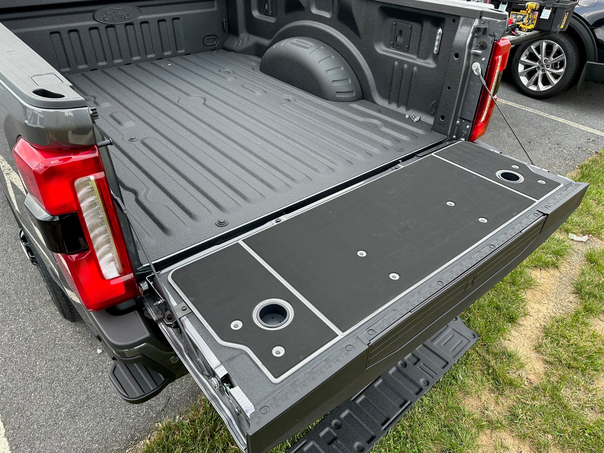 F250 F350 Superduty Tailgate Cover (2023+) - Image 8