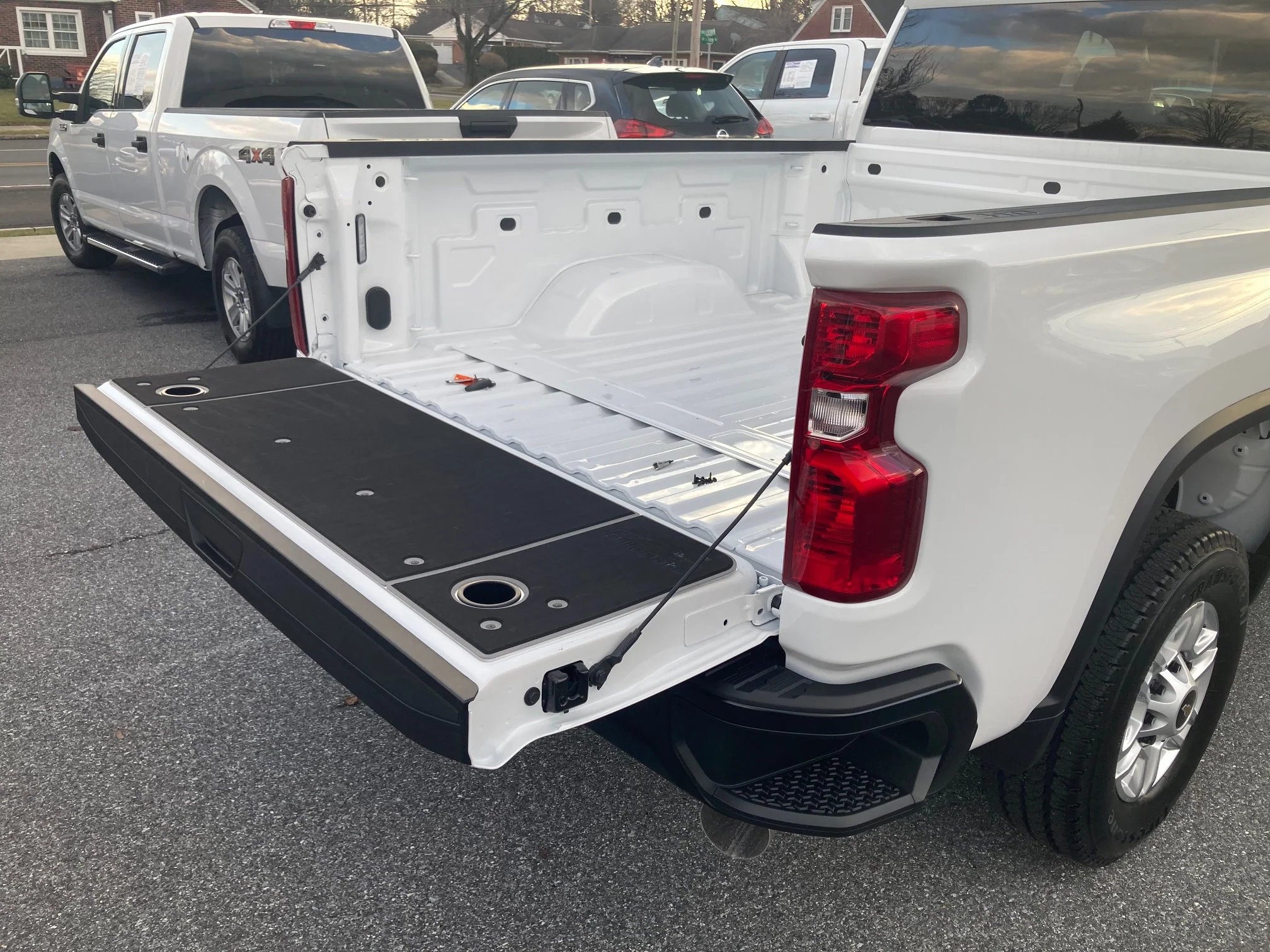 Silverado/Sierra 2500, 3500 Tailgate Cover (2019+) - Image 8
