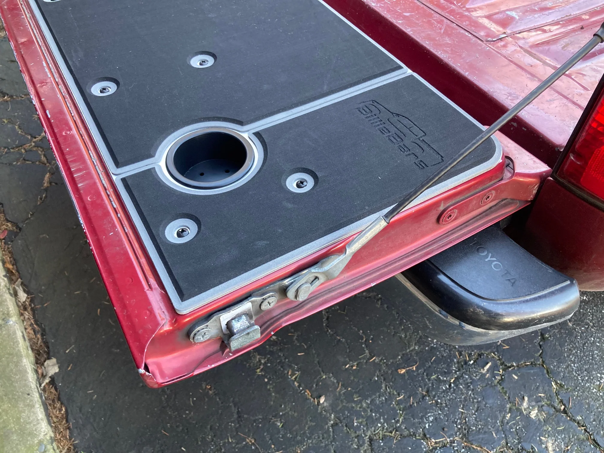 1ST GEN Tacoma Tailgate Cover (1995-2004) - Image 12