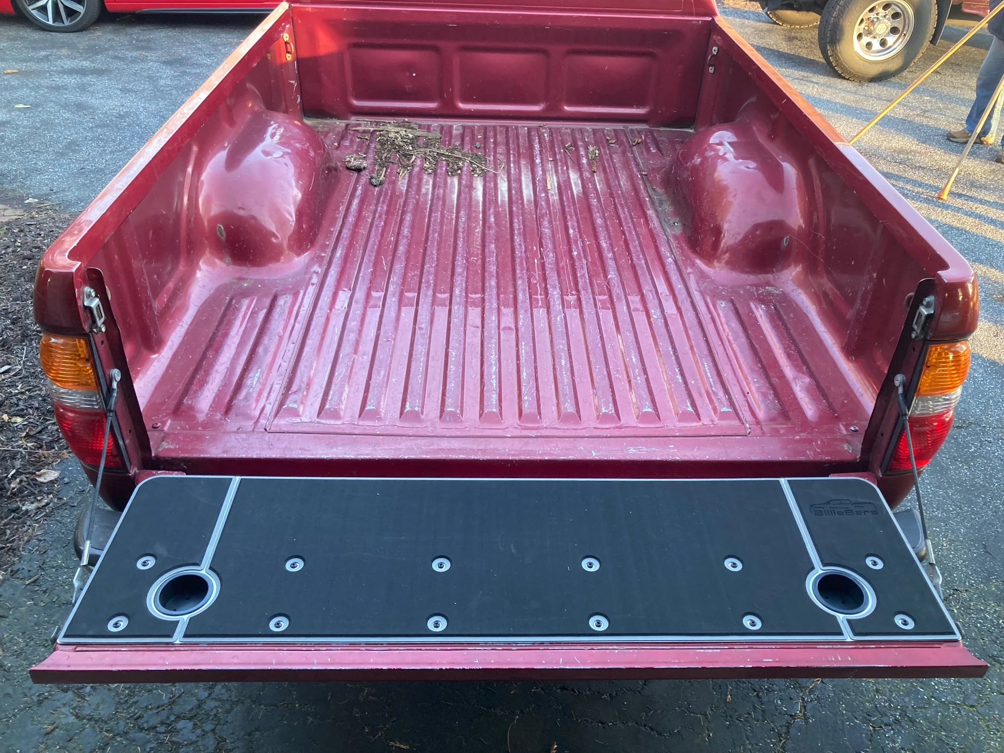 1ST GEN Tacoma Tailgate Cover (1995-2004) - Image 15