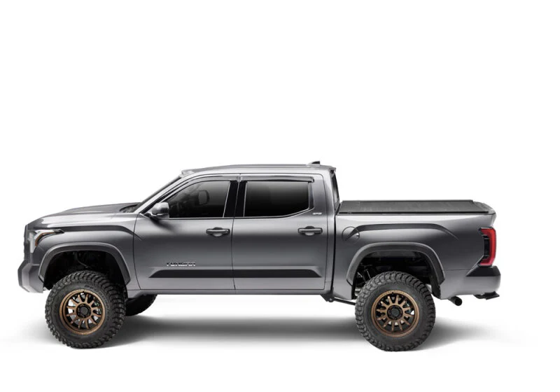 Retrax 20-23 Chevy/GMC Silverado/Sierra 2500/3500HD 6.9ft. Bed (2022 LTD Models ONLY) Retrax EQ - Image 3