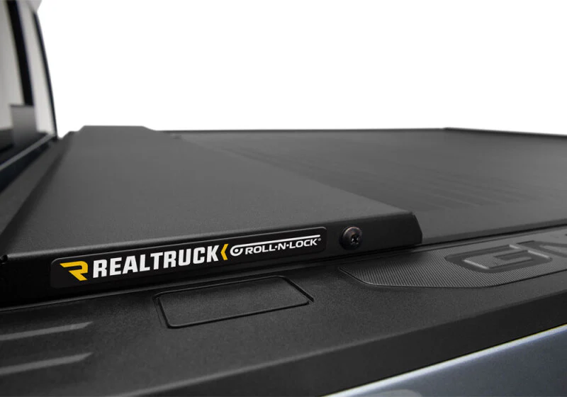 Roll-N-Lock 15-19 Chevrolet Colorado/GMC Canyon 71-1/2in A-Series Retractable Tonneau Cover - Image 9