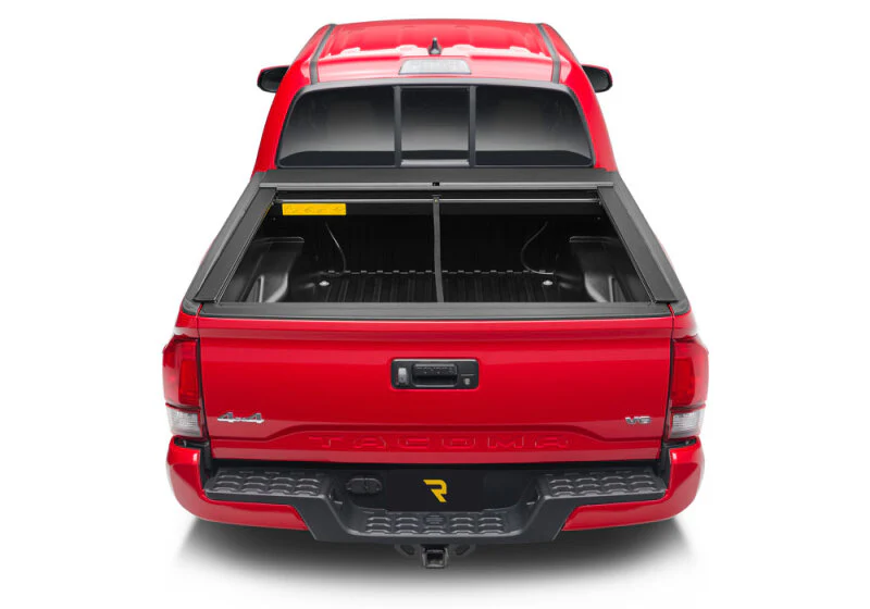 Roll-N-Lock 16-18 Toyota Tacoma Crew Cab SB 60-1/2in M-Series Retractable Tonneau Cover - Image 9