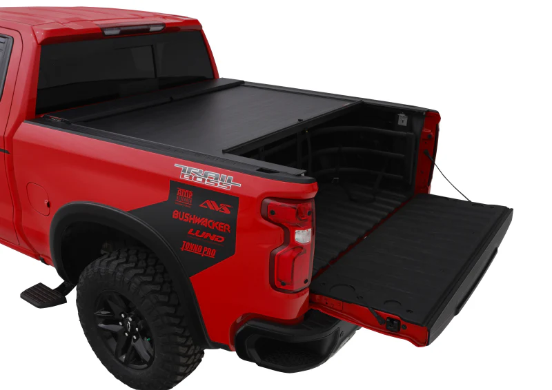 Roll-N-Lock 16-18 Toyota Tacoma Double Cab SB 60-1/2in A-Series Retractable Tonneau Cover - Image 7