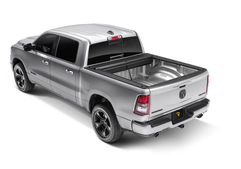 Roll-N-Lock 2019 RAM 1500 65-1/2in M-Series Retractable Tonneau Cover - Image 2