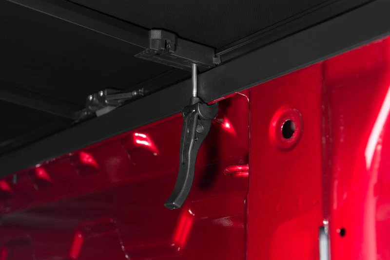 Tonno Pro 02-19 Dodge RAM 1500 6.4ft Fleetside Tonno Fold Tri-Fold Tonneau Cover - Image 10