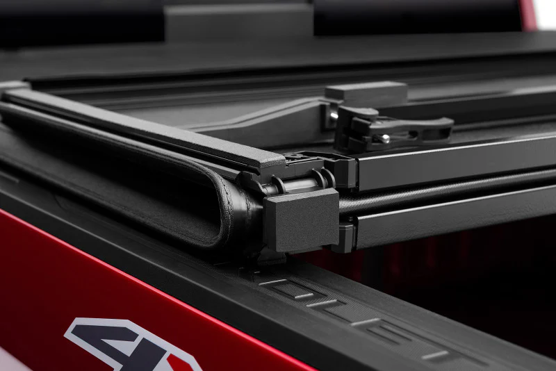 Tonno Pro 15-19 Chevy Colorado 5ft Fleetside Hard Fold Tonneau Cover - Image 11
