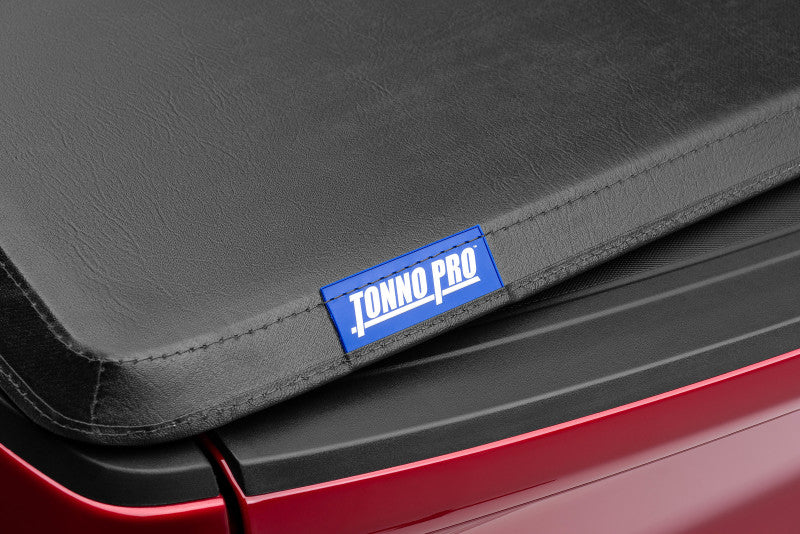 Tonno Pro 15-19 Chevy Colorado 5ft Fleetside Hard Fold Tonneau Cover - Image 9